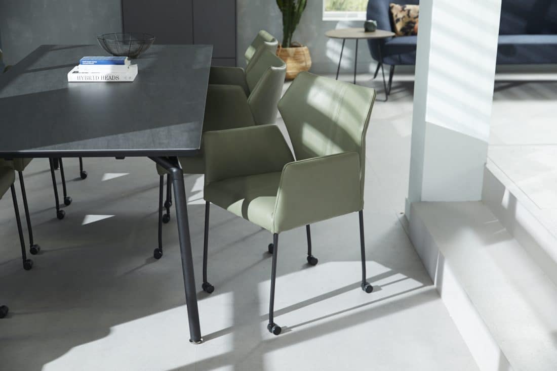 Eetkamerstoel Fly Arm 8211 Wiel